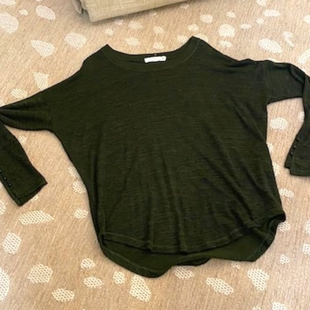 Rag and Bone Green Lightweight Curved Hem Sweater Size: Medium